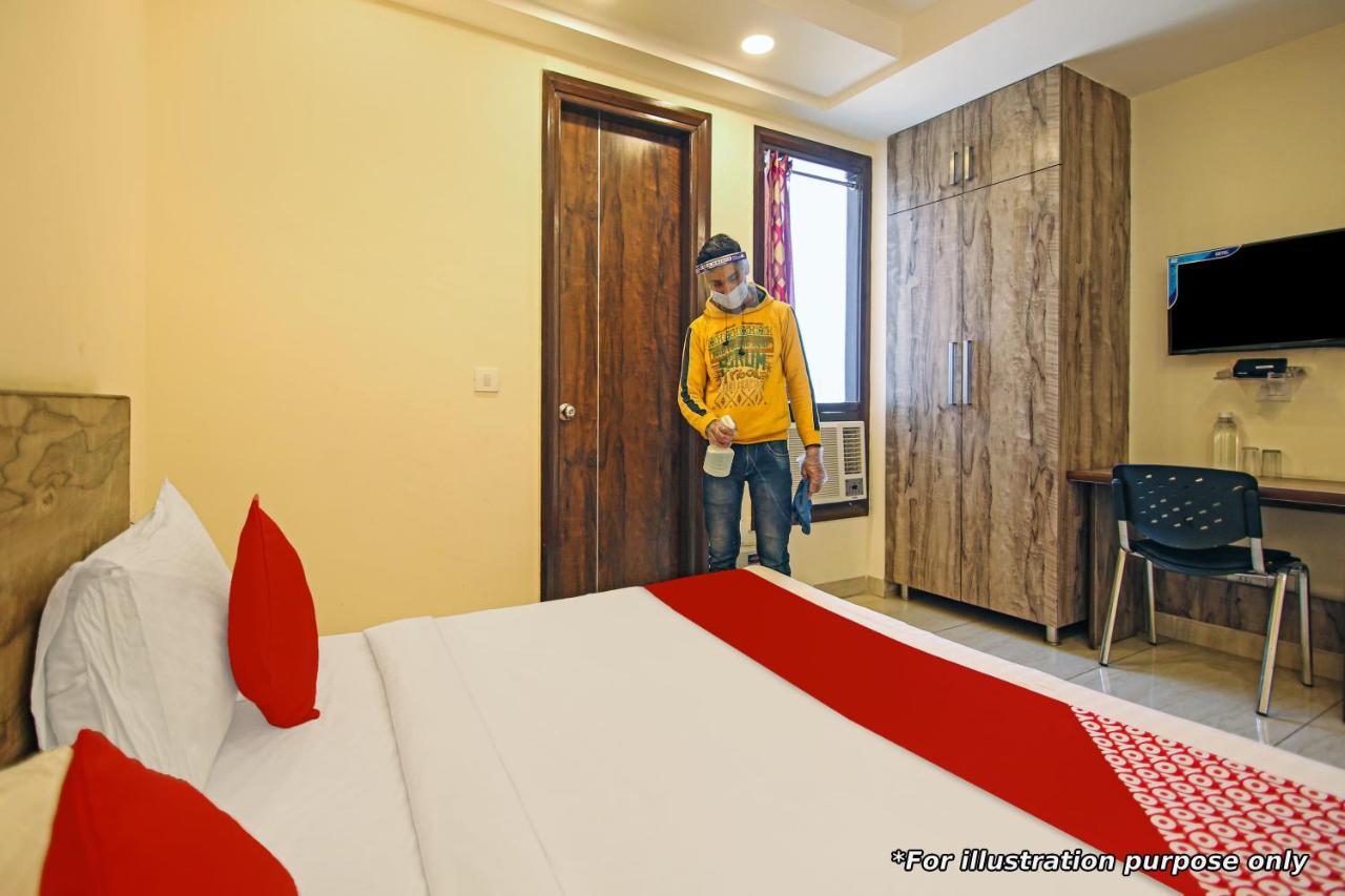 Oyo Flagship 9964 Hotel Shine Bhubaneswar Exterior foto